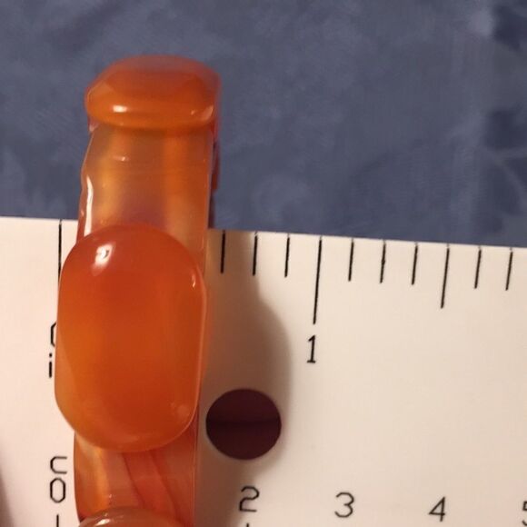 Cornelian agate gemstone bracelet Preworn - Picture 5 of 5